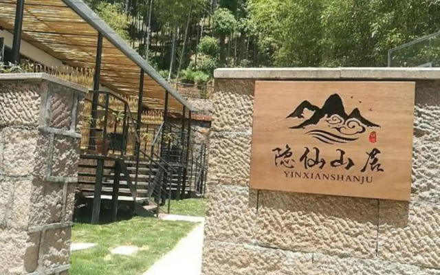 Yinxian Shanju Hotel