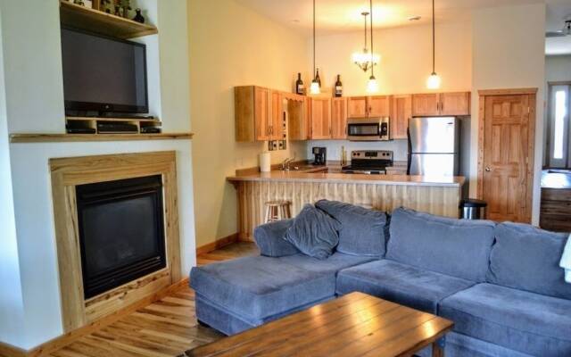 Minocqua Lake - A1 2 Bedroom Condo