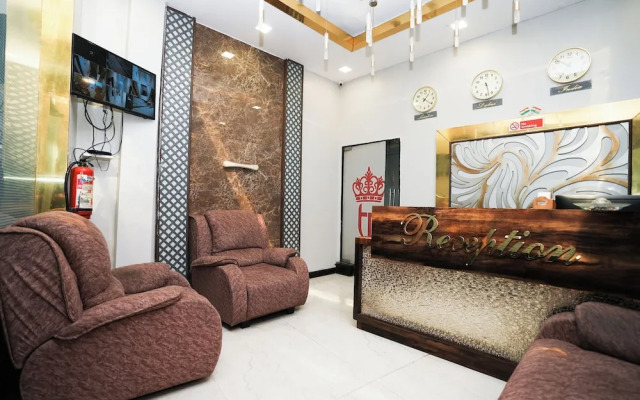 Druv's Taj Palace By OYO Rooms