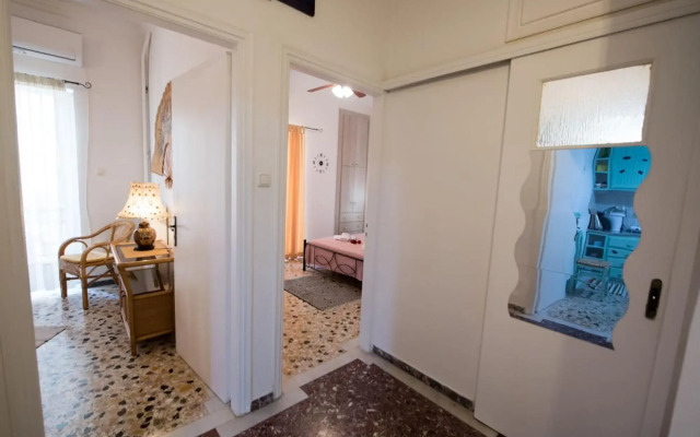 Sofi's Flat in the city center, 5min to the sea
