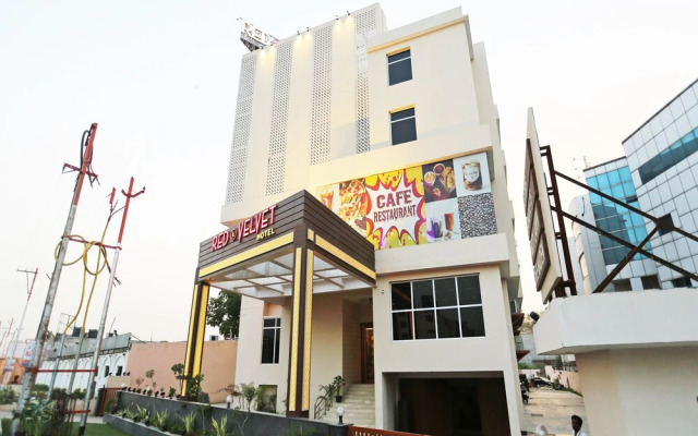 Palette - Red K  Velvet