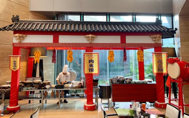 Crowne Plaza Huizhou by IHG
