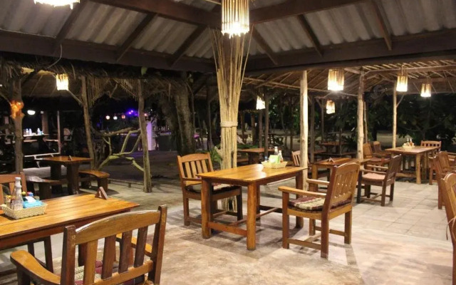 Cousin Koh Kho Khao Bungalow