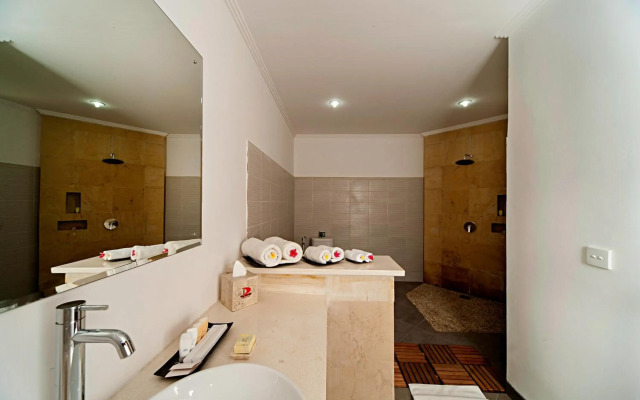 Orlowsky Discovery Candidasa Hotel