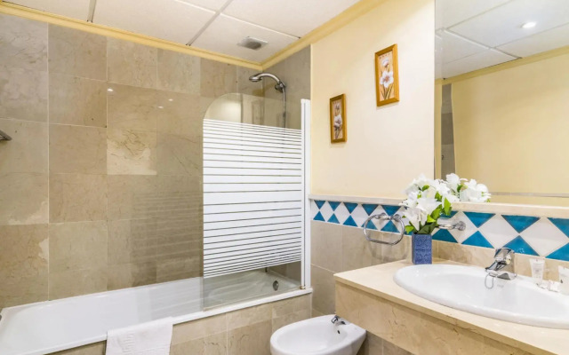 Stunning Apartment on the beach 358