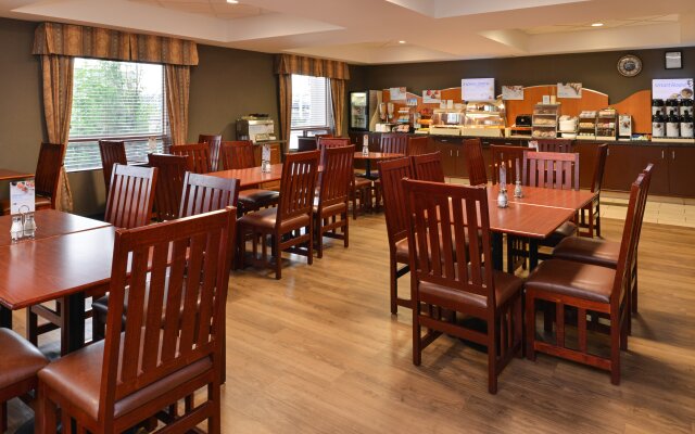 Holiday Inn Express Hotel & Suites Edmonton North by IHG