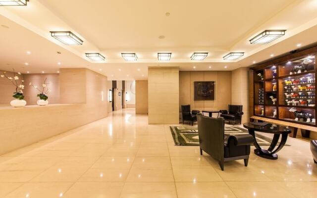Metropolis 2 Bedroom Park Suite