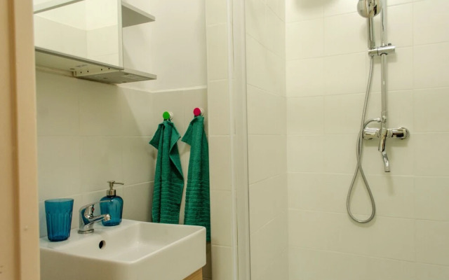 Kamchu Apartments Single Room Piazza Bologna