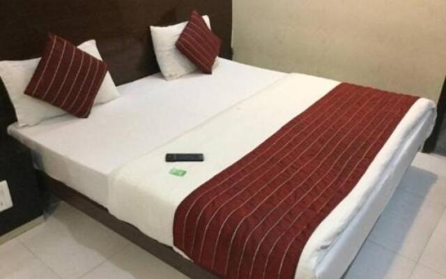 Hotel Priya Palace