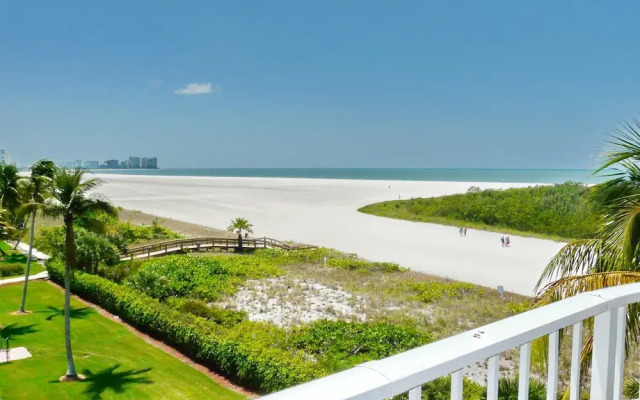 South Seas Tower 3-411