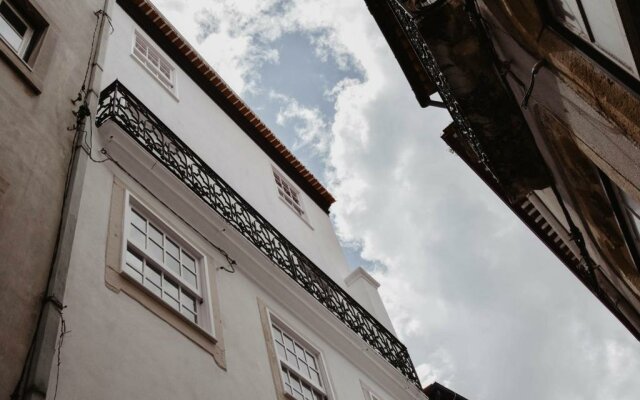 T1 central e calmo, moderno e acolhedor em Coimbra - Self check in
