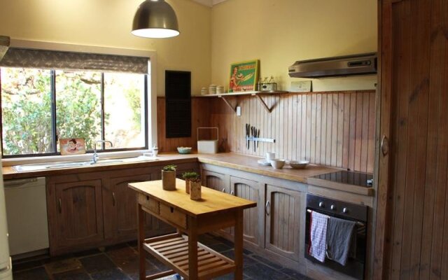 Bickley Valley Cottage