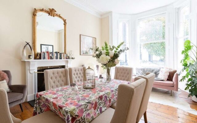 Charming and Cosy 1 Bed in Notting Hill