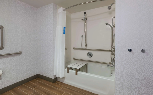 Hampton Inn Cape Cod Canal