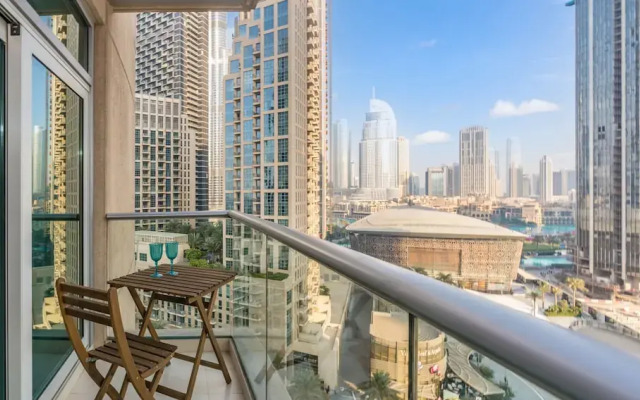 The Lofts Towers by Dream Inn