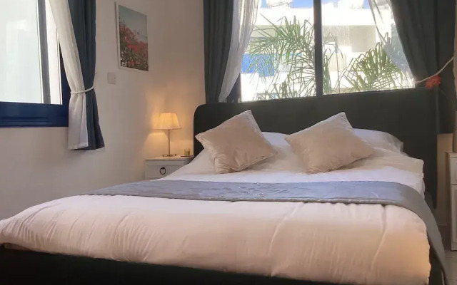 Paphos Pool View Apartment