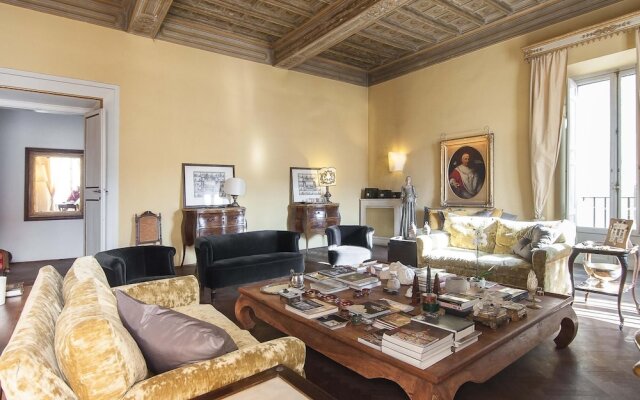 Rome an Aristocratic Apartment in Historic Palace Near the Piazza Navona