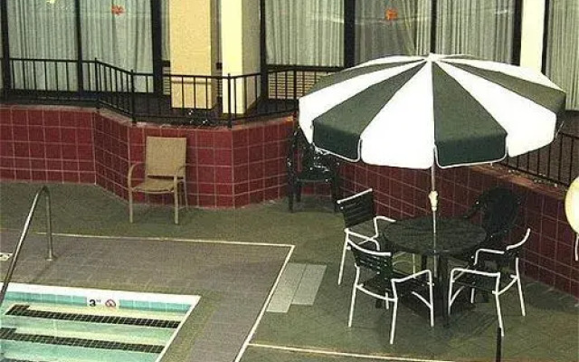 Fern Valley Hotel & Conference Center