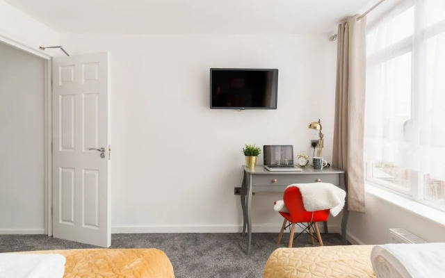 Goode Home by Svelte Living