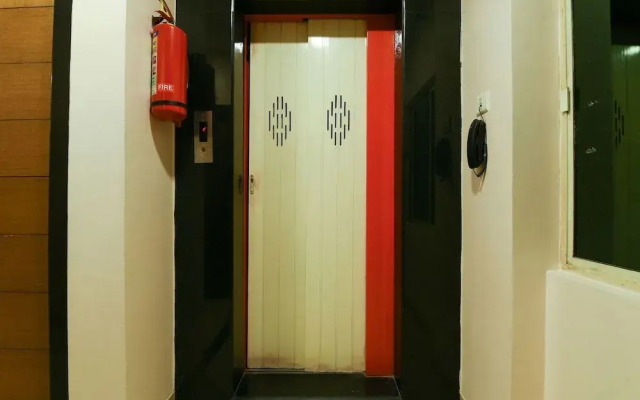OYO 3229 Balaji Grand