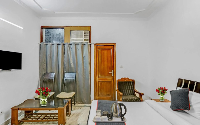 OYO Townhouse 1071 Hotel Metro Inn Residency