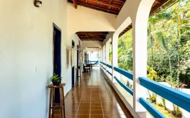 Bee.W Hostel Juquehy