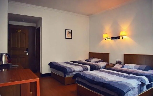 Mount Huangshan Tangkou 30 degrees north latitude Inn