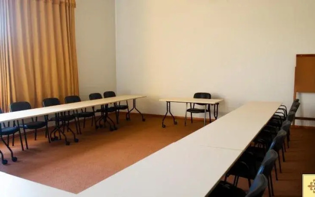 Cretta Executive Hotel