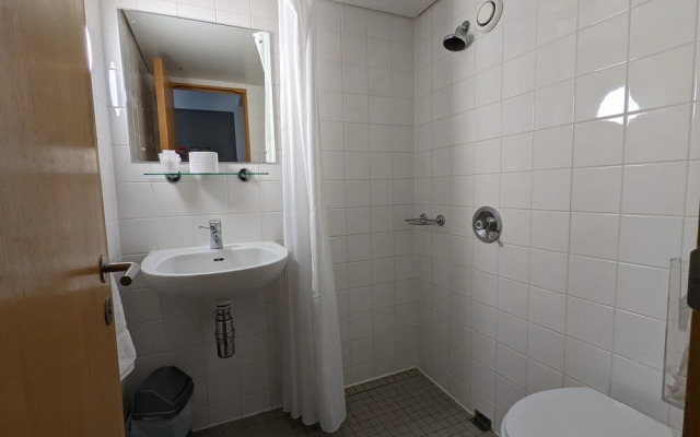 Broadview Hotel