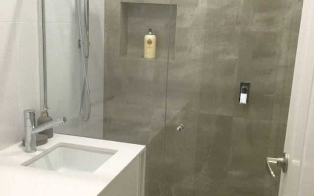 Luxury Townhouse in chic North Adelaide