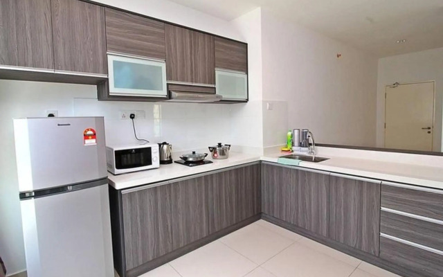 Mansion One Suites by Merlene