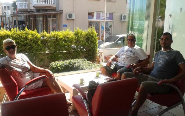 Akpinar Otel Cesme