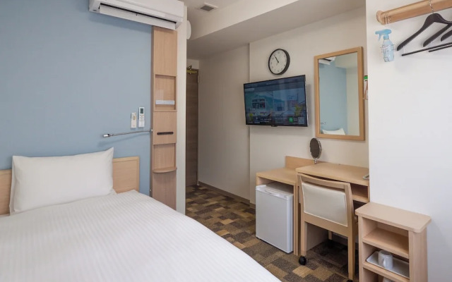 Toyoko Inn Kayabacho Eki
