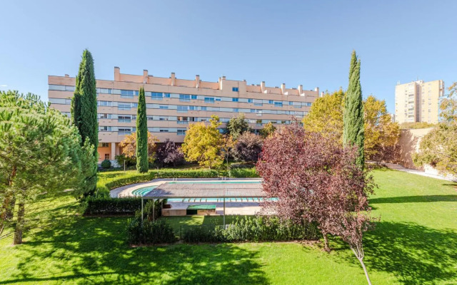 Las Encinas Design Apartment in Conde Orgaz Area - Madrid