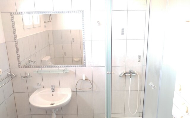 Astramaris Apartments