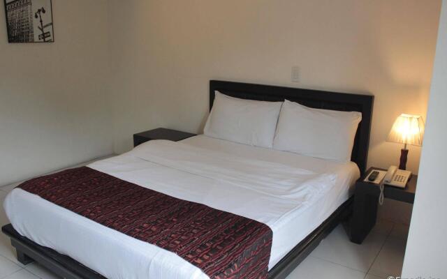 OYO 114 One Liberty Hotel