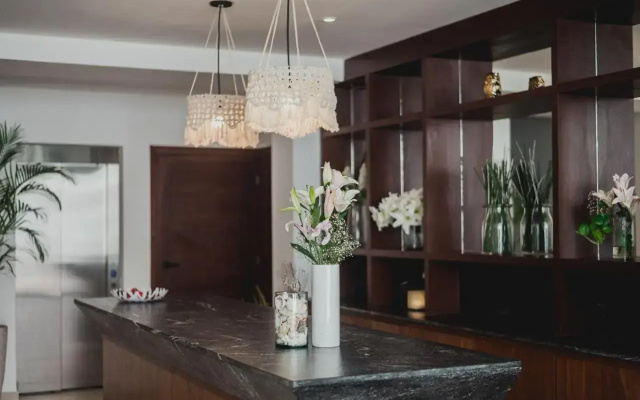 Phantom Suites