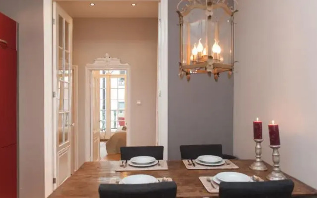 Cosy Canal View apartment