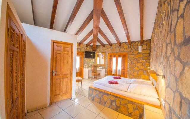 Lifestyle Resort Ollymar- Swinger Friendly