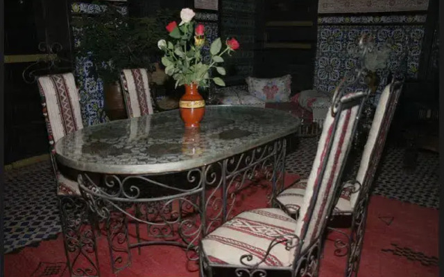 Riad Lalla Khiti