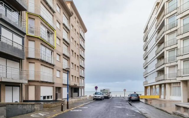 Apartment Near Ostend With Sea View