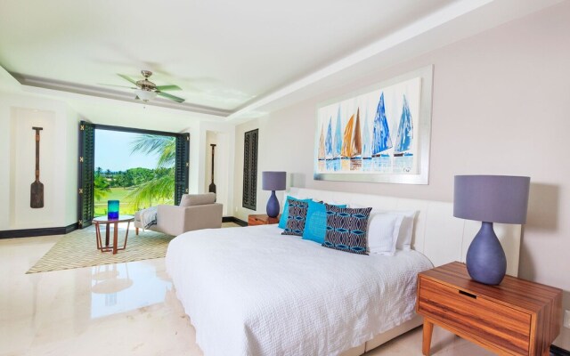 Amazing 4 Bedroom Condo