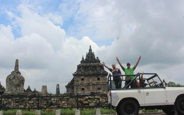 Joglo Ayem Tentrem