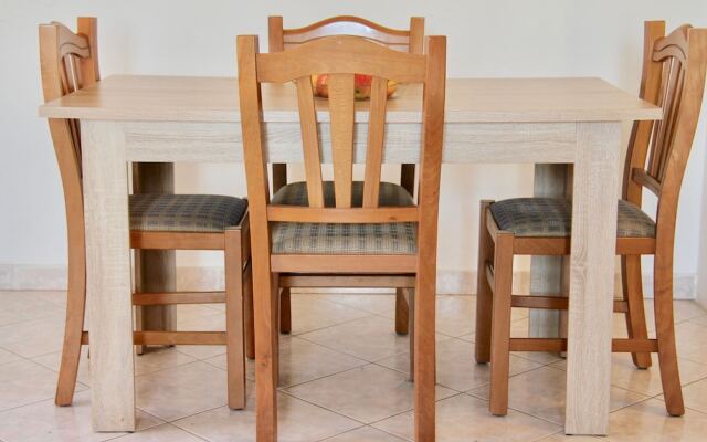 Simplistic Marijas Apartment in Fažana near Sea Beach