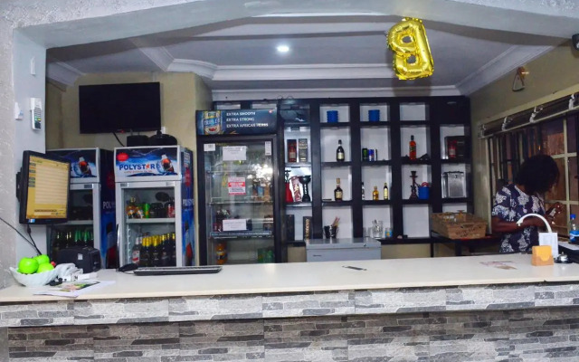 Stunning 3 Bedroom Apartments,Lekki Phase 2 & Hotels in Awoyaya