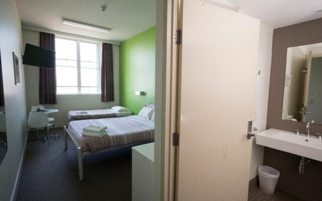 YHA Sydney Harbour