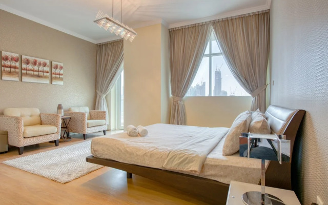 Burj Al Nojoum by R&H