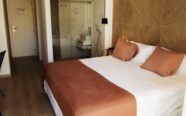 ICON Valparaiso - Adults Only