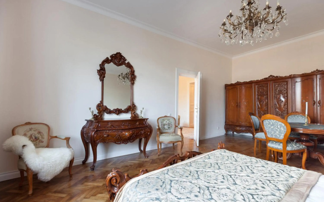 LUXOVSKI apartment
