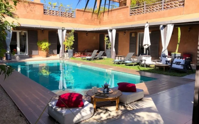 Villa Akki 4